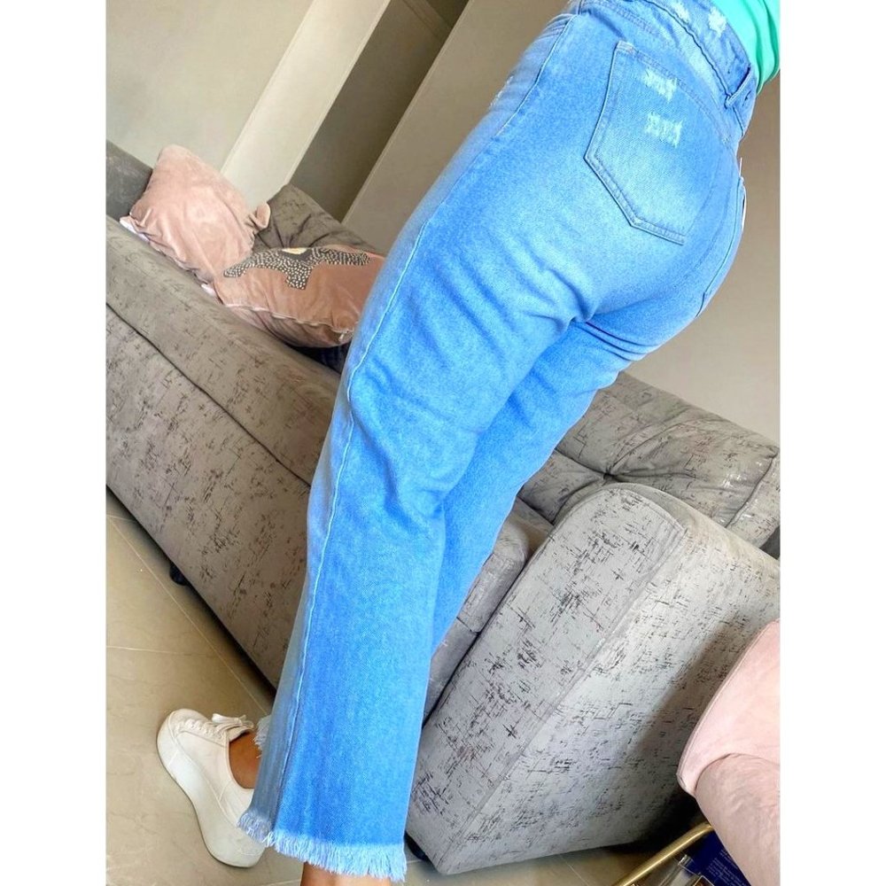 Jean mom fit, straight boot